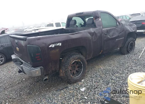 2008 Chevrolet Silverado 1500 Work Truck z USA, uszkodzony, nr VIN 1GCEK14C98Z222814